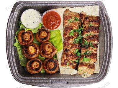 Люля-кебаб телятина (гарнир3) 200/130/30/30 г