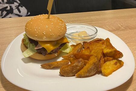 Бургер Сочный