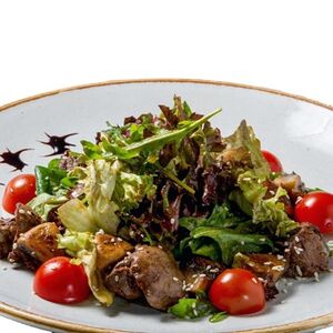 Салат с куриной печенью 200 г