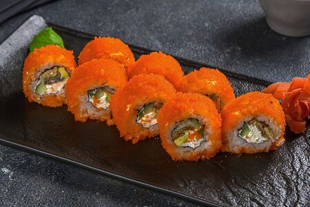 Роллы Калифорния с угрем