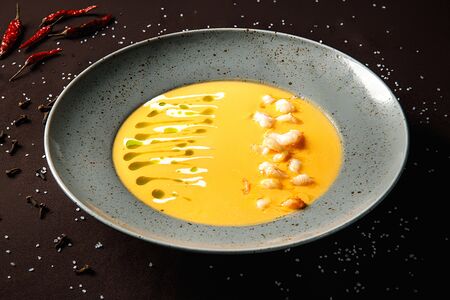 Тыквенный суп с креветками