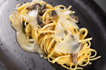 Лингвини со сморчками