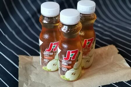 Сок J7 яблочный