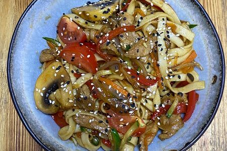 Удон с курицей