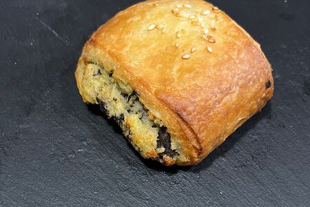 Пирожок с картошкой и грибами