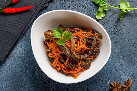 Баклажаны с морковью по-корейски