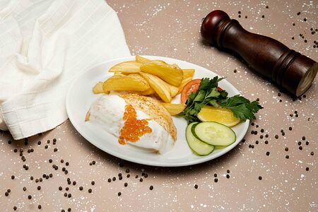 Сёмга в икорном соусе