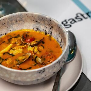 Суп с морепродуктами