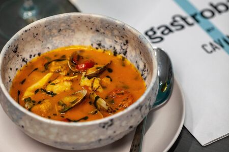 Суп с морепродуктами