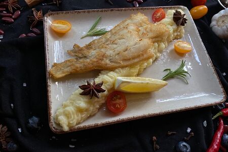 Треска с пюре из сельдерея