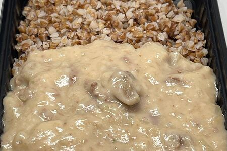 Тушеные куриные желудочки