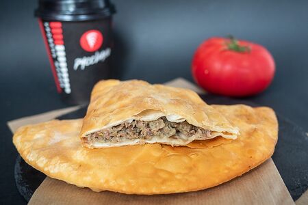 Чебурек с мясом