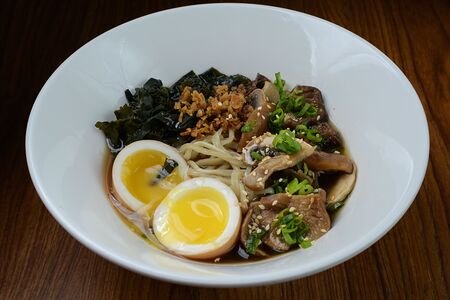 Рамен грибной