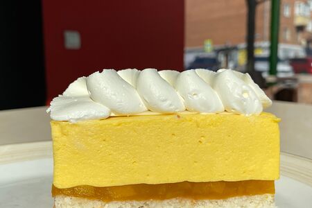 Мусс манго-маракуйя