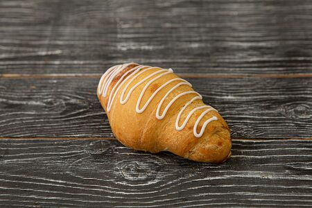 Круассан с бананом и шоколадом