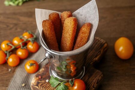 Сыр сулугуни в панировке