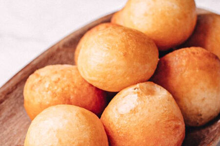 Баурсаки с сахарной пудрой