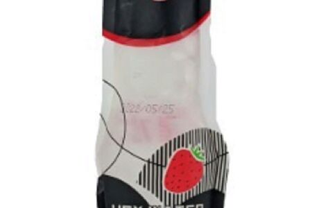 Напиток Hey Water с экстрактом зеленого чая и вкусом клубники