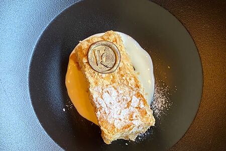 Наполеон с ванильным кремом