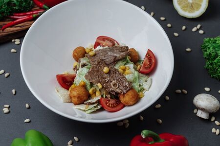 Фирменный салат Узген