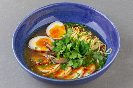 Азиатский суп с цыпленком