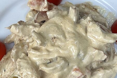 Куриное филе в сливочном соусе