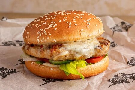 Бургер Сан-Ремо куриный