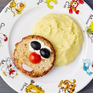 Куриная котлетка с картофельным пюре