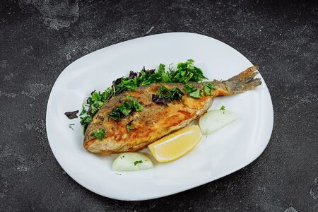 Дорадо на углях