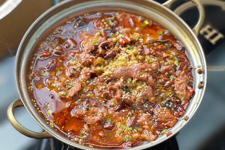 Говядина в оcтром соусе