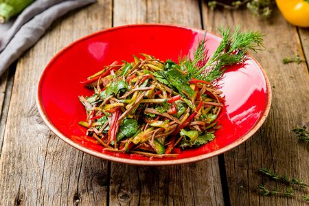 Салат Пекинский