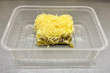 Салат Мясной слоеный