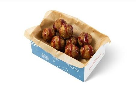 Фрикадельки с брусничным соусом 16 шт