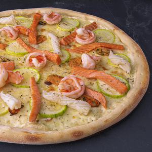 Пицца Дары моря крем-чиз