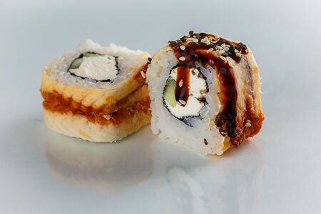 Ролл Филадельфия унаги