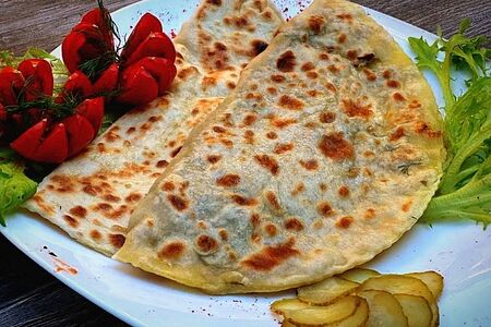 Кутабы Чуду с сыром