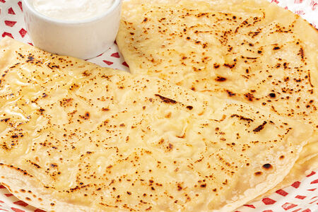 Кутабы с сыром сулугуни