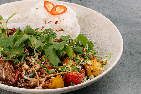 Говядина в соусе чёрный перец