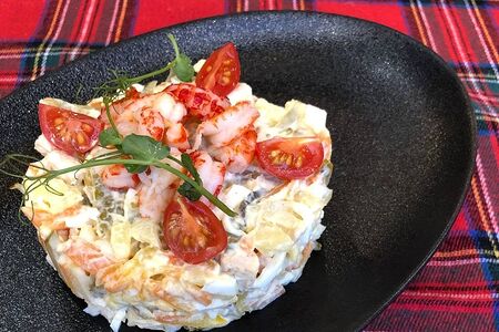 Оливье с раковыми шейками