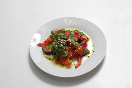 Салат из тыквы с баклажанами и перцем