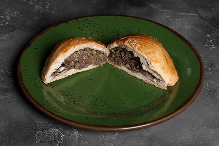 Самса тандырная из говядины