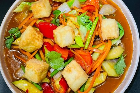 Тофу с овощами Wok