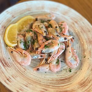 Креветки отварные