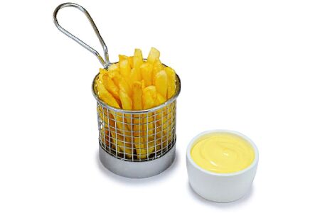 Картофель фри с сырным соусом