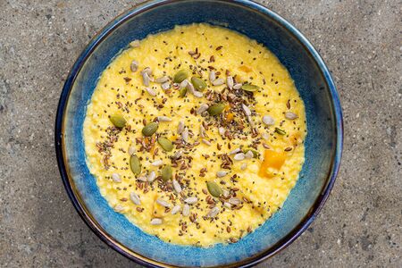 Пшенная каша с тыквой на молоке