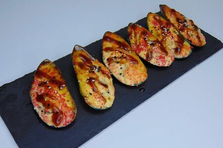 Игай маки запеченные мидии