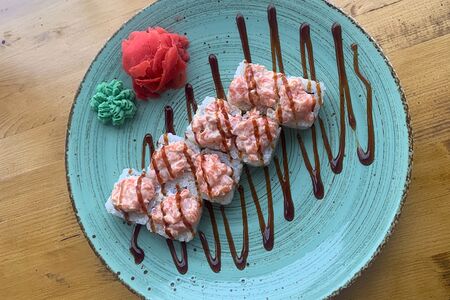 Ролл Тартар с лососем