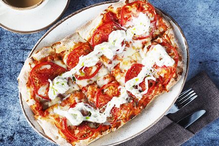 Пицца со страчателлой