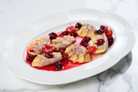 Вареники с вишней