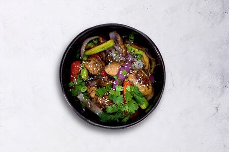 Wok с цыплёнком